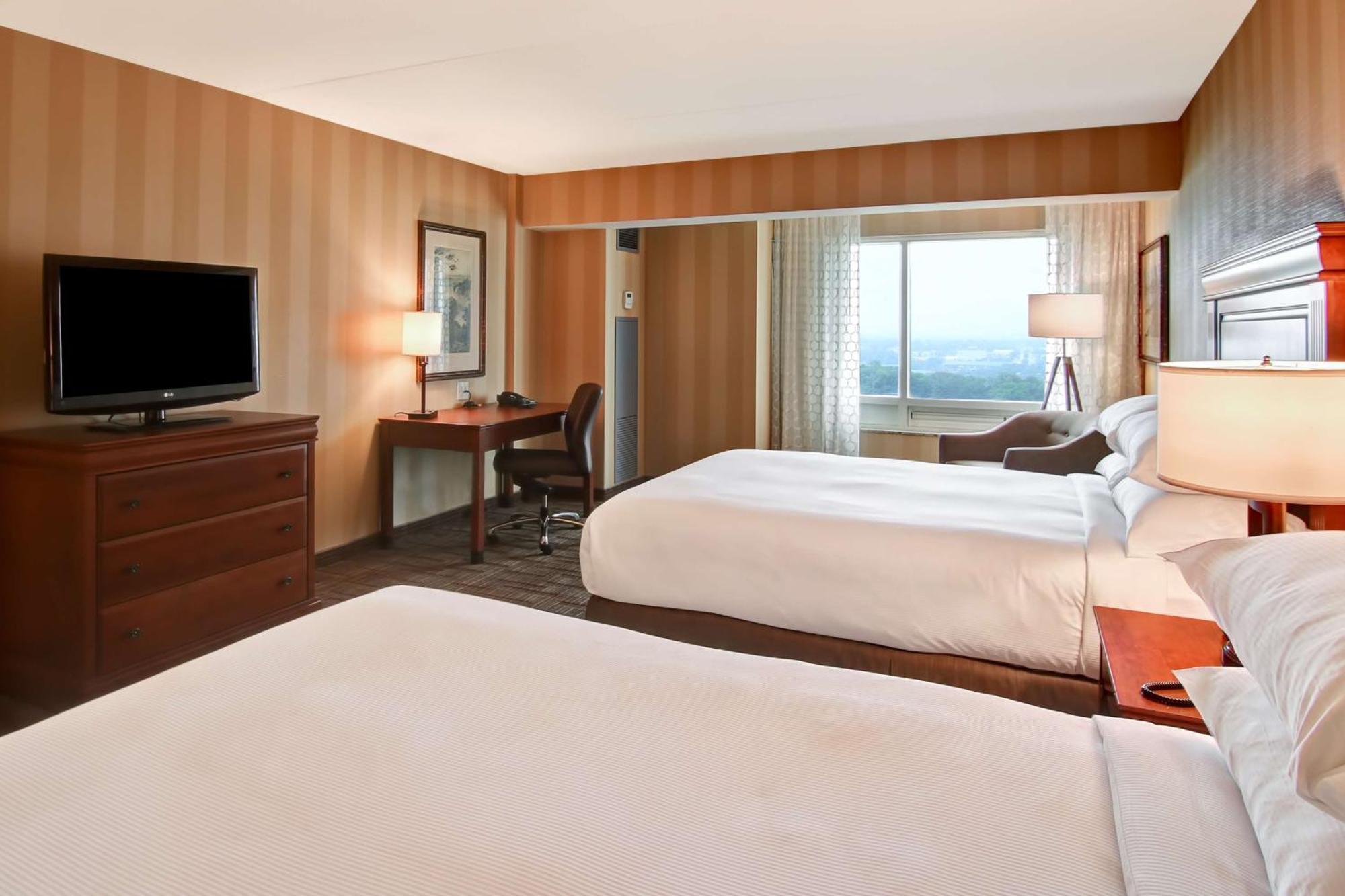 Queen Room with Two Queen Beds and Upper Niagara River View - Floors 14-15
